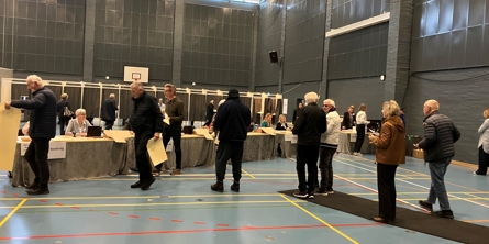 Kommune- og regionsvalg i Hollænderhallen 18. november 2025